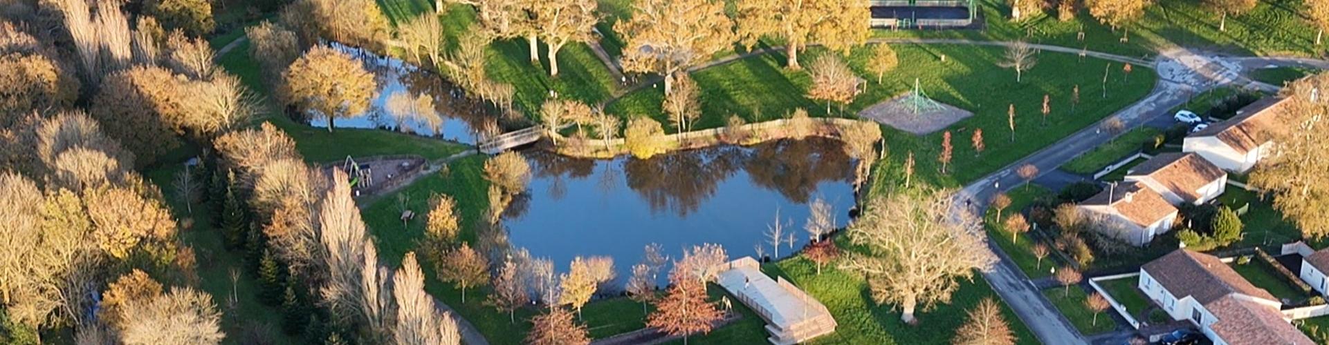 Vue aérienne Sainte Flaive des Loups